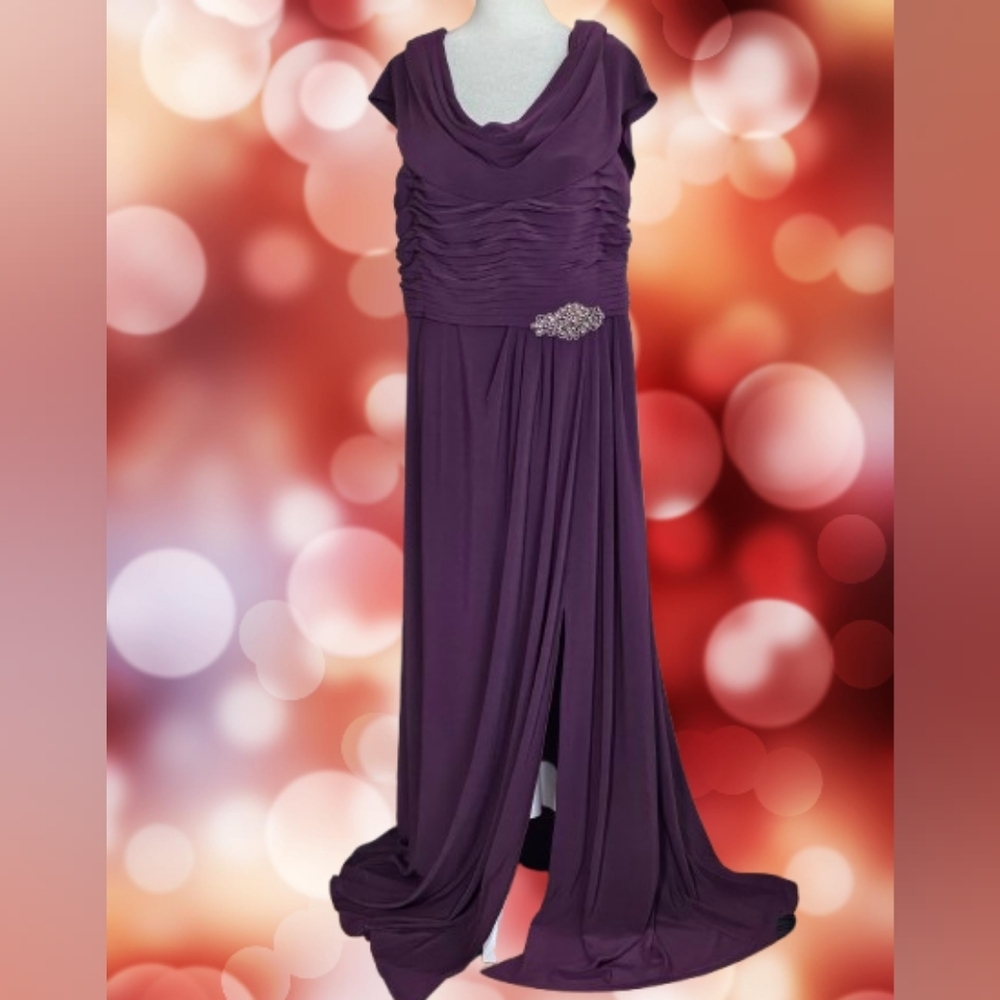 π£Alex Evenings Formal π Cowl Back Embellishment π π With Tags Plus Size 16